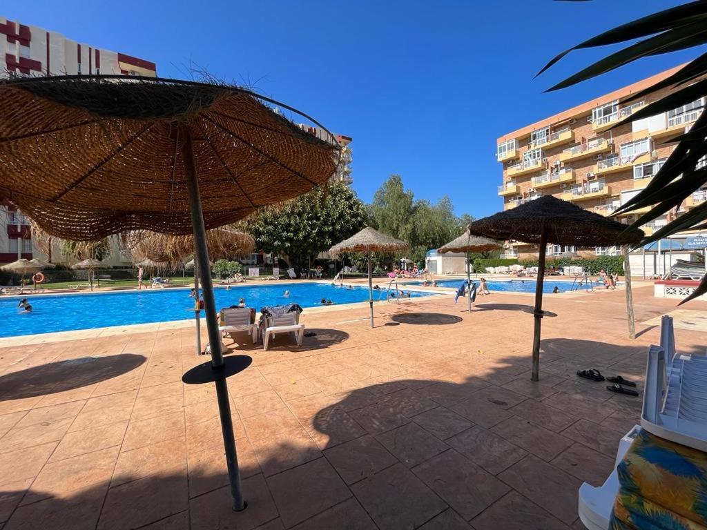 Apartamento Agata 510 Excelente Con Vista Al Mar!!! Benalmadena Bagian luar foto