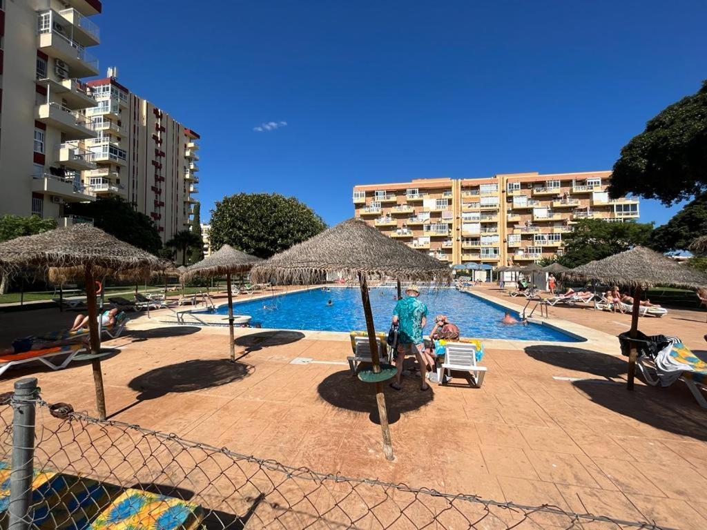 Apartamento Agata 510 Excelente Con Vista Al Mar!!! Benalmadena Bagian luar foto